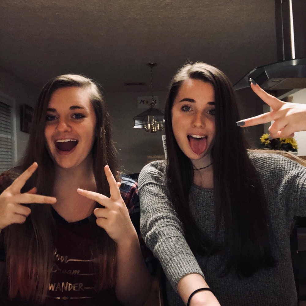 Meet your Posher, Isabella